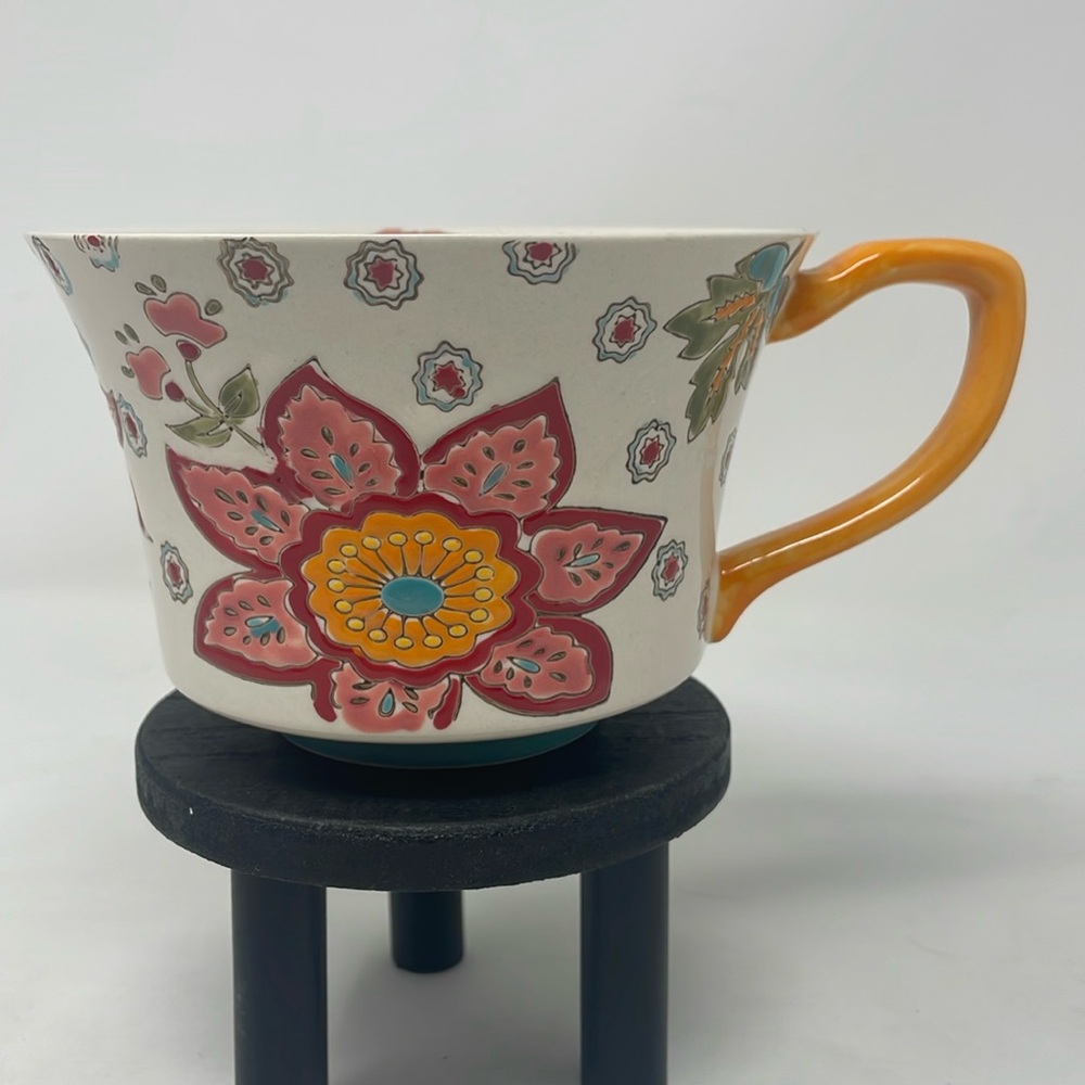 DUTCH WAX by Coastline Imports Floral Textured Mug